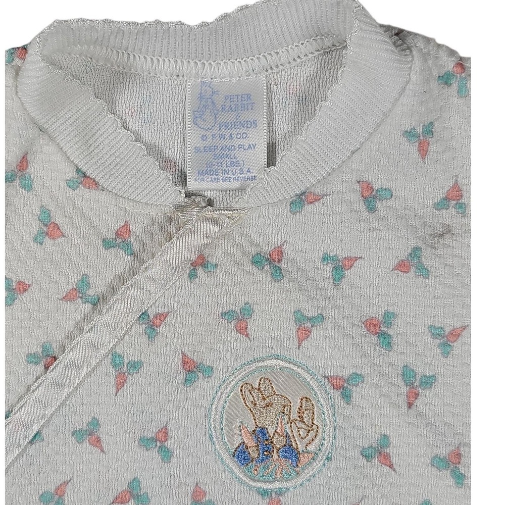 Vintage‎ 1996 Peter Rabbit Friends Sleep and Play Gown Tie Bottom Small 0-11 LBS